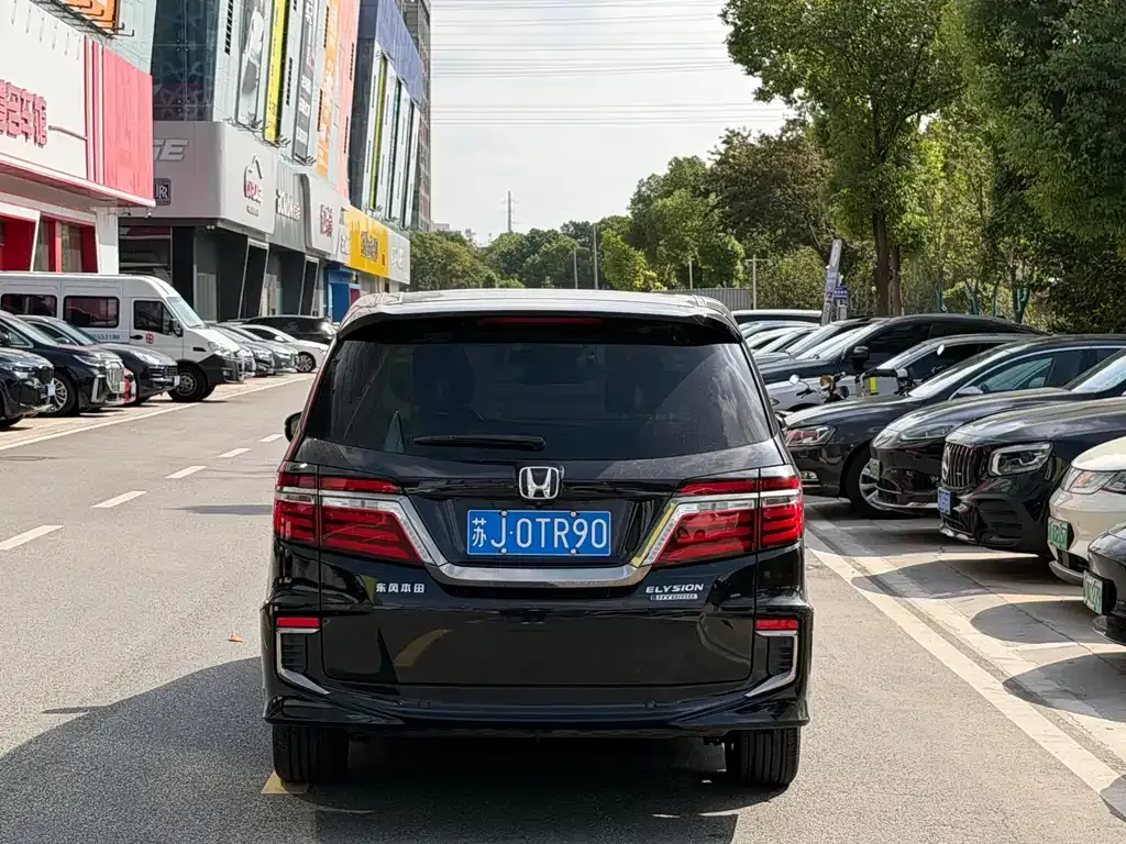 Honda Elysion 2021 из CN, фото 7