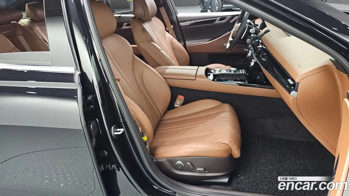 Genesis G80 — фото 10