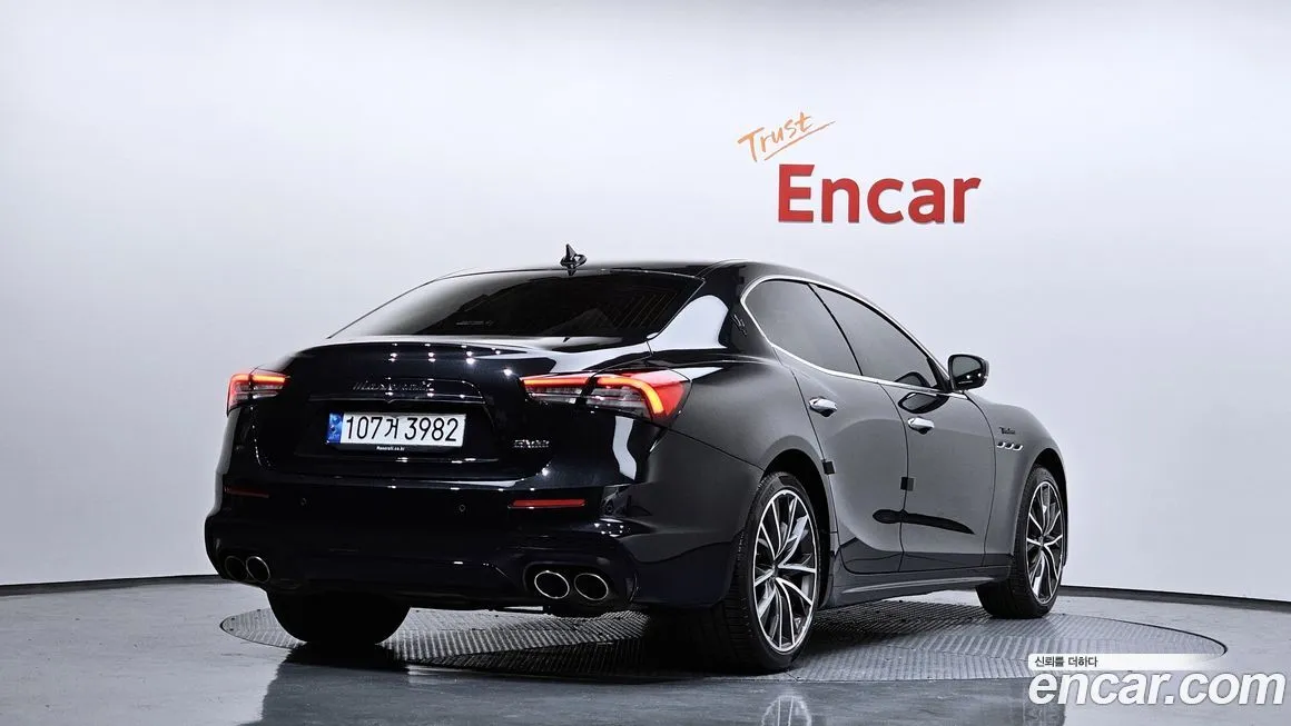 Maserati Ghibli 2022 из KR, фото 2