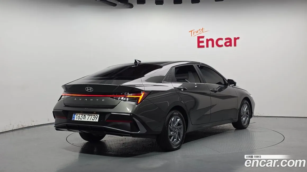 Hyundai AVANTE 2024 из KR, фото 2