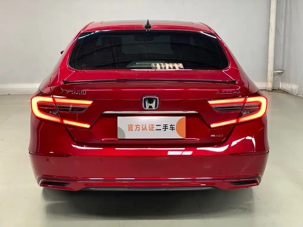 Honda Accord — фото 4