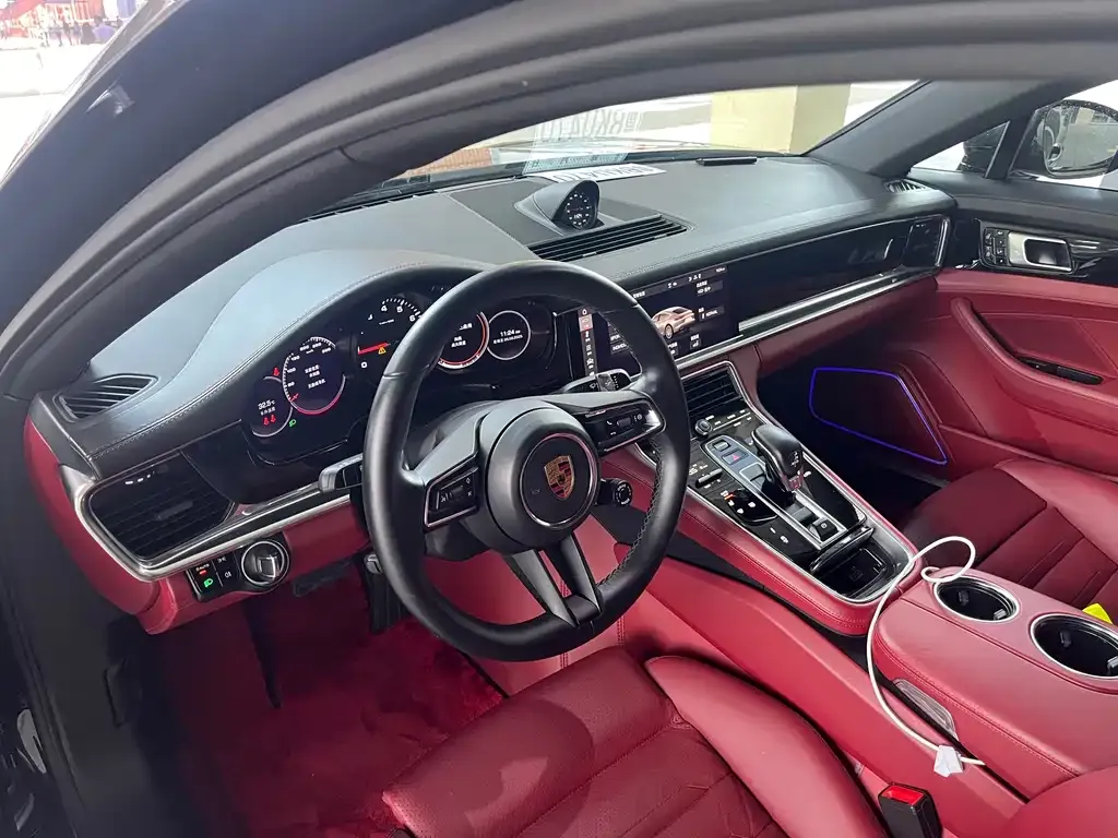 Porsche Panamera 2021 из CN, фото 8