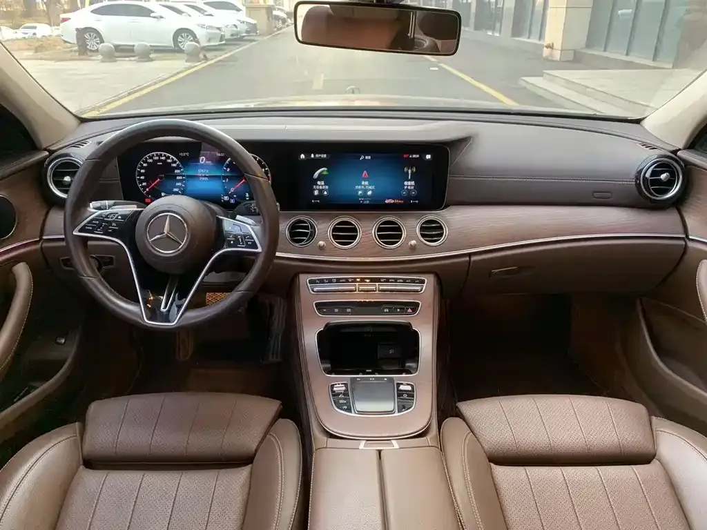 Mercedes-Benz E-Class 2023 из CN, фото 6
