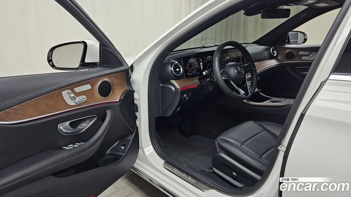 Mercedes-Benz E-Class 2023 из KR, фото 10