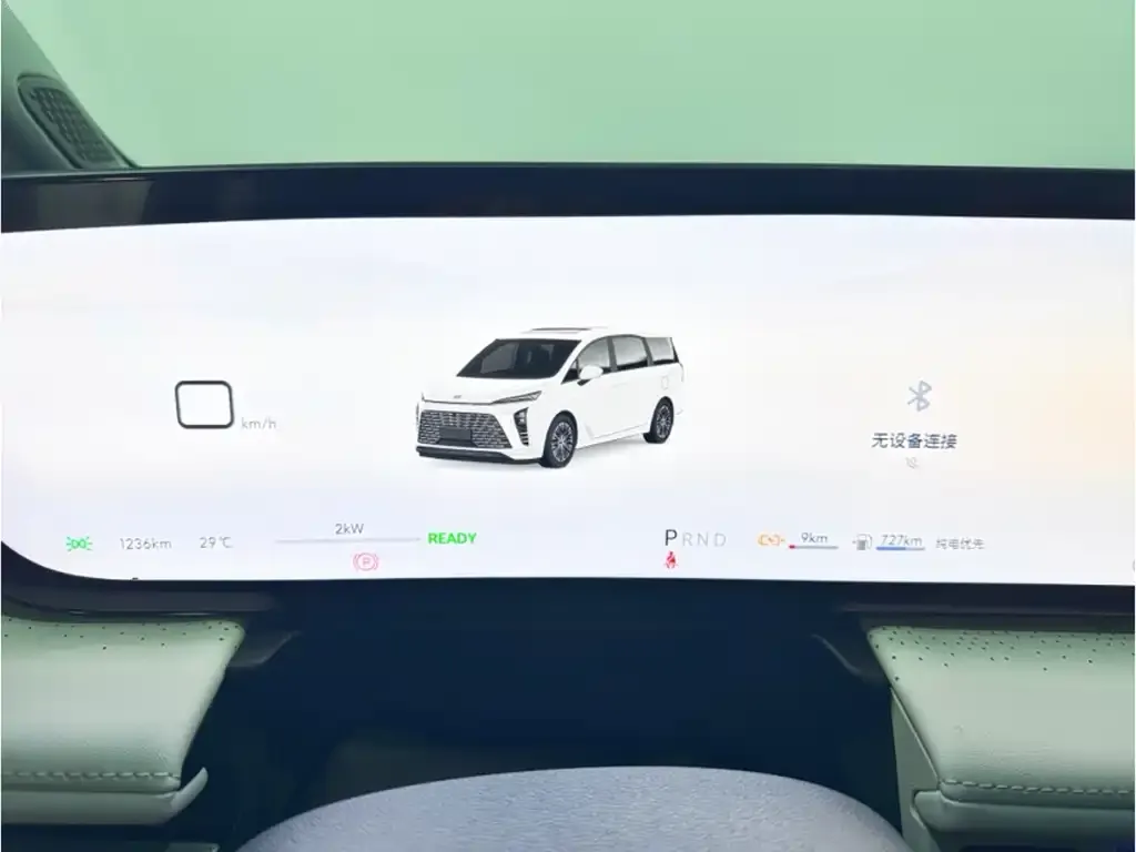 Buick GL8 Hybrid 2025 из CN, фото 10