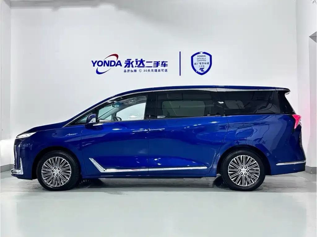 Buick GL8 Hybrid 2025 из CN, фото 2