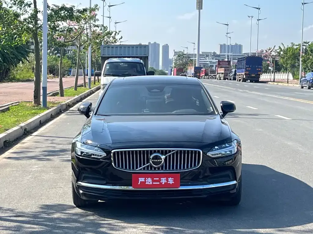 Volvo S90 2024 из CN, фото 2