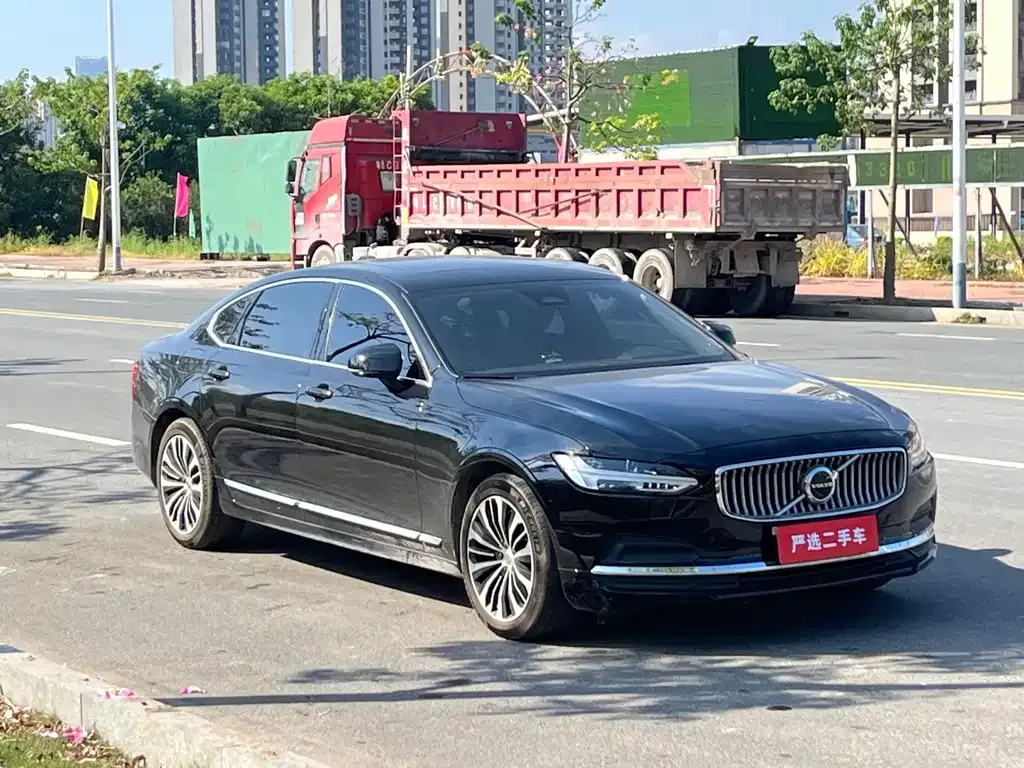 Volvo S90 2024 из CN, фото 3