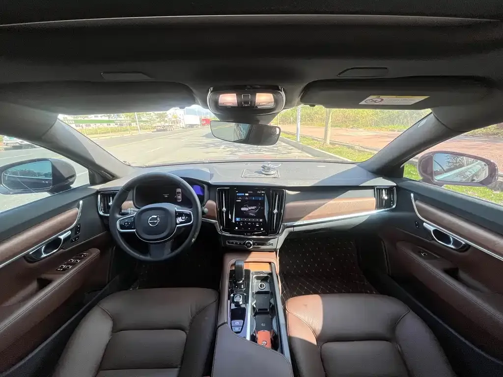 Volvo S90 2024 из CN, фото 7