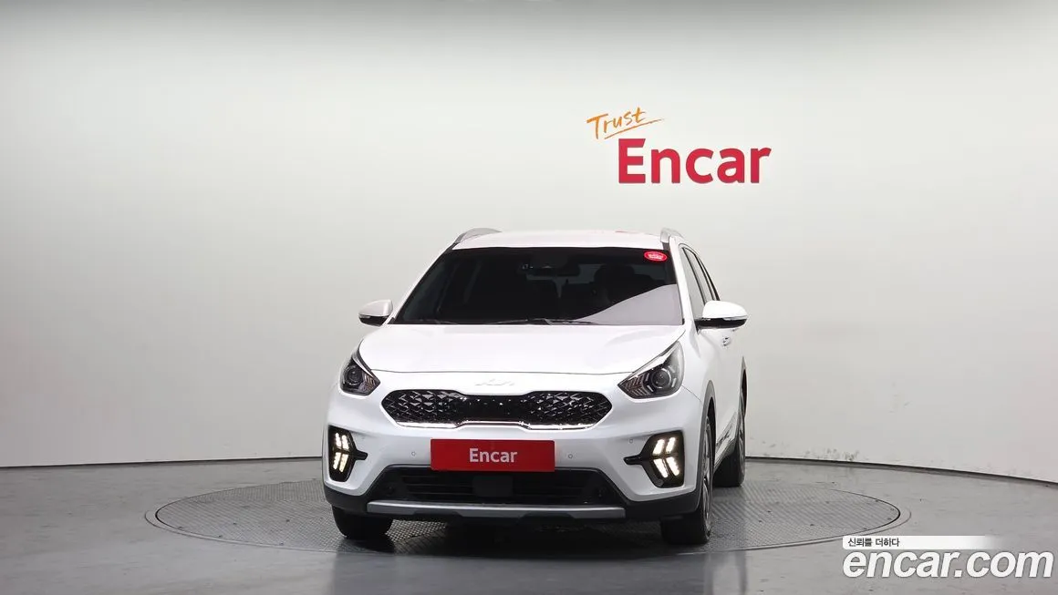 Kia Niro — фото 3