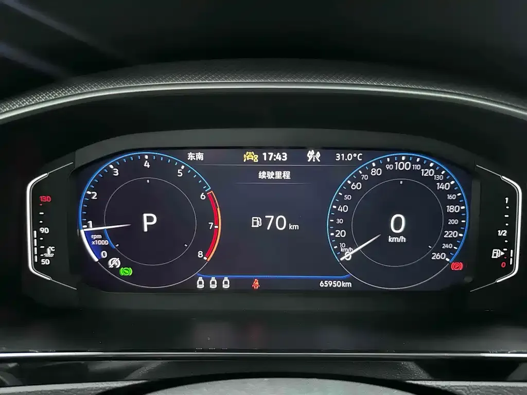 Volkswagen CC 2023 из CN, фото 5