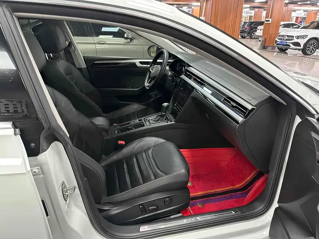 Volkswagen CC 2023 из CN, фото 6
