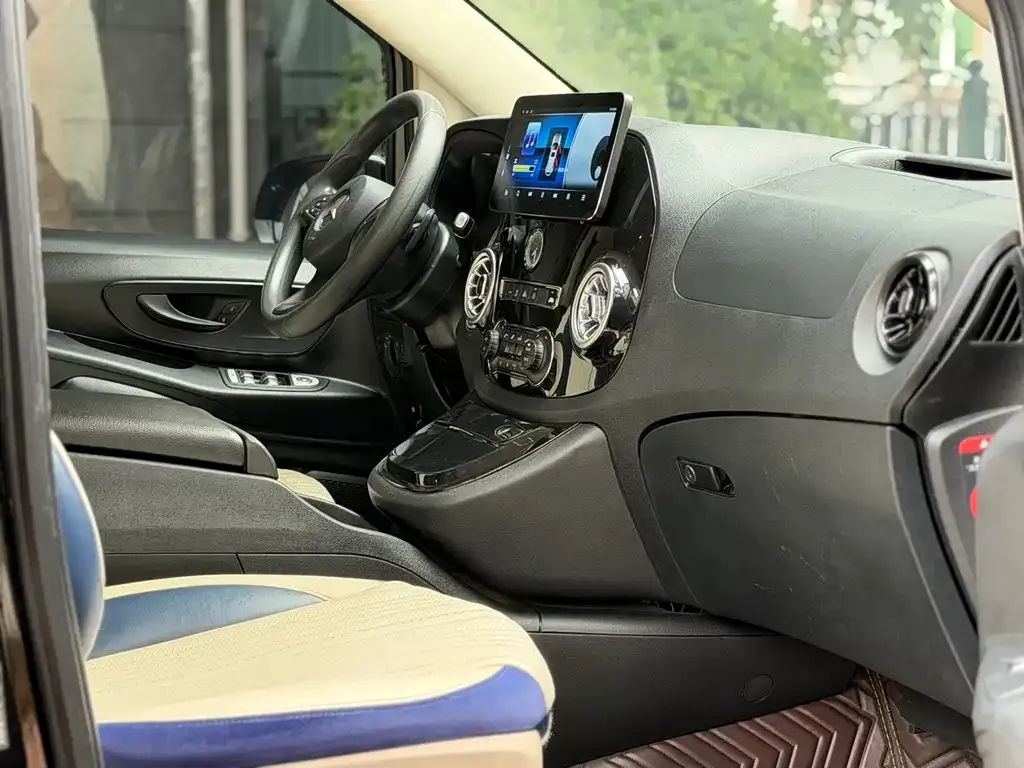 Mercedes-Benz Vito 2022 из CN, фото 10