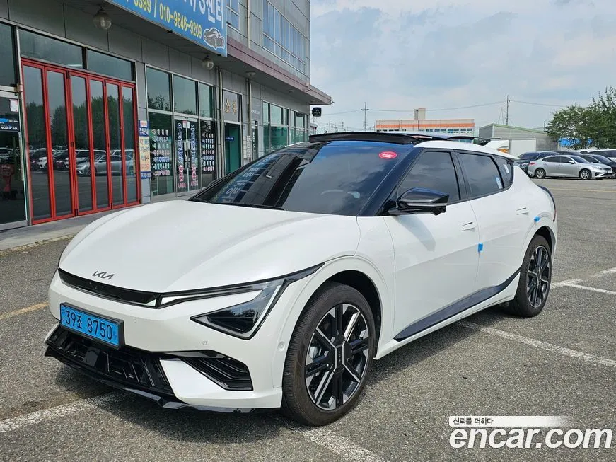 Kia EV6 — фото 2