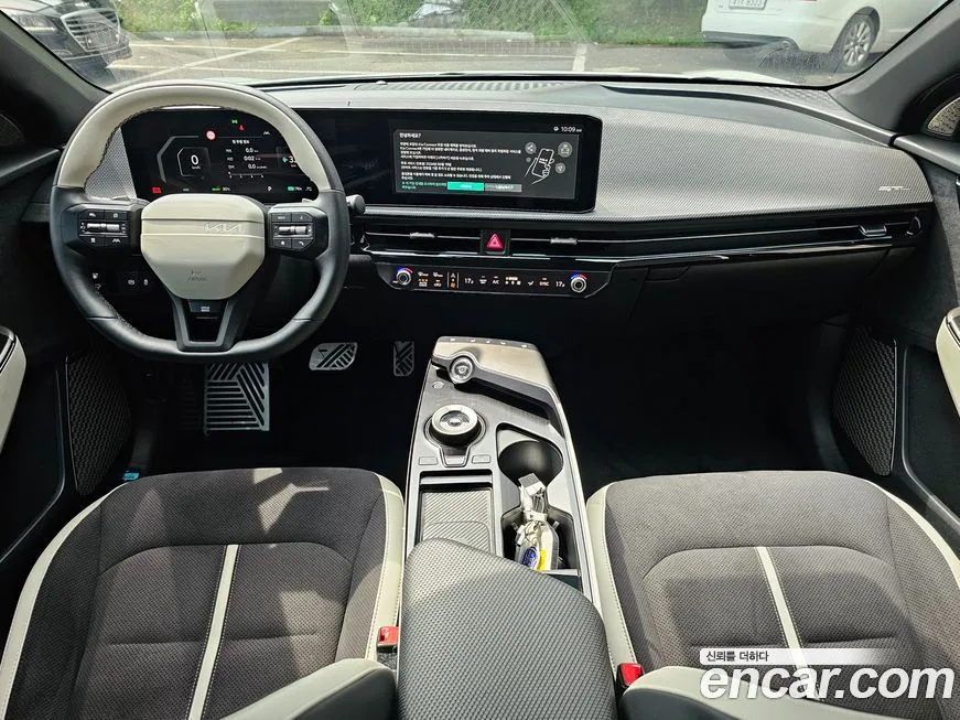Kia EV6 — фото 9