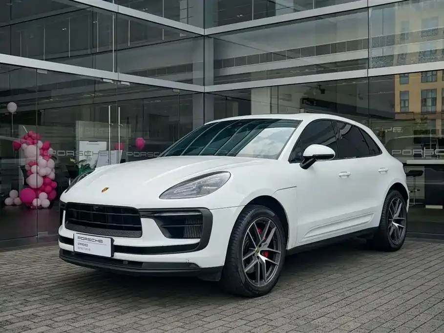 Porsche Macan — фото 1
