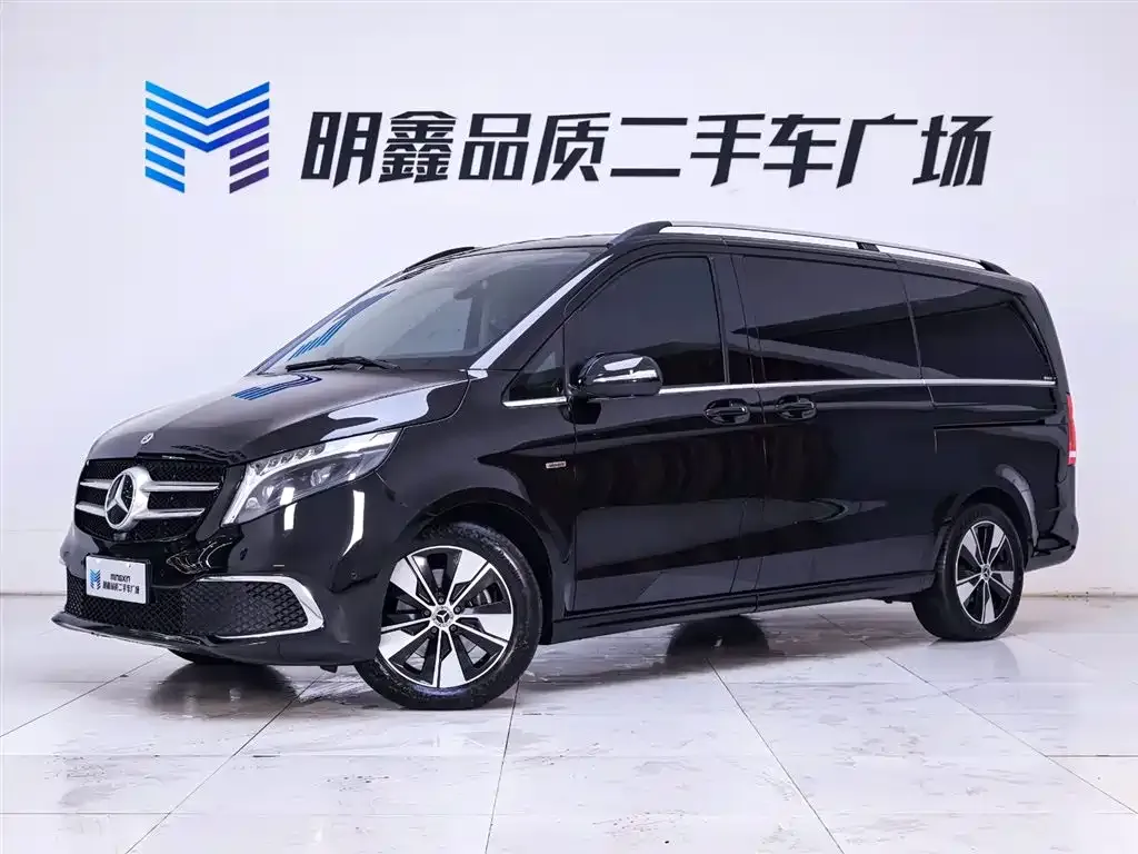 Mercedes-Benz V-Class 2024 из CN, фото 2
