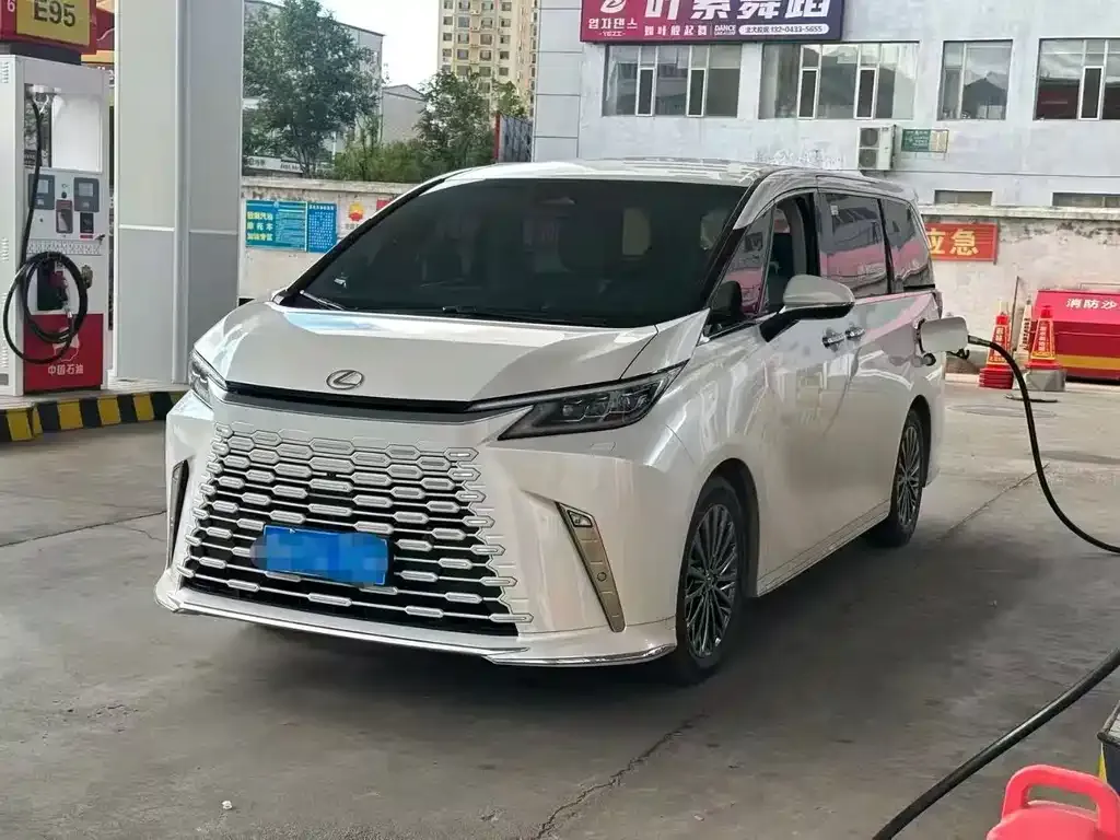 Lexus LM 2024 из CN, фото 1