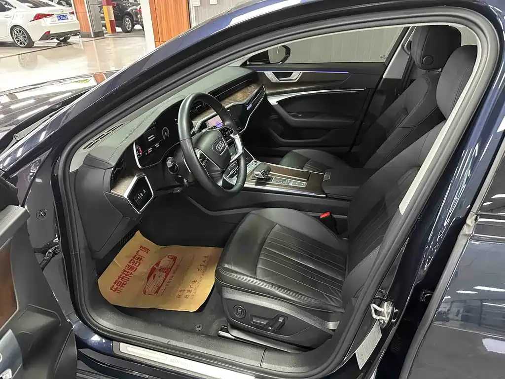 Audi A6 (Import) 2021 из CN, фото 3