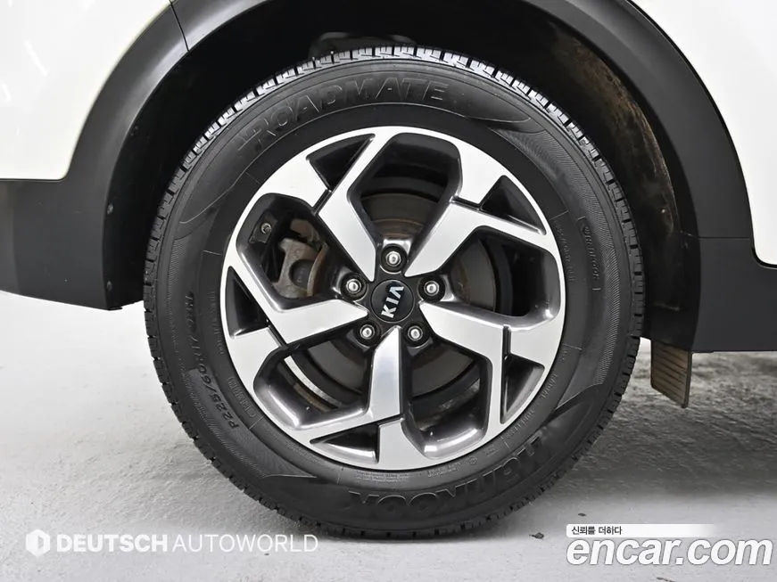 Kia Sportage — фото 5