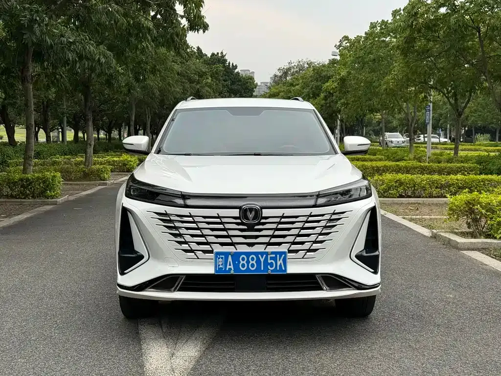 Changan CS75PLUS 2023 из CN, фото 2