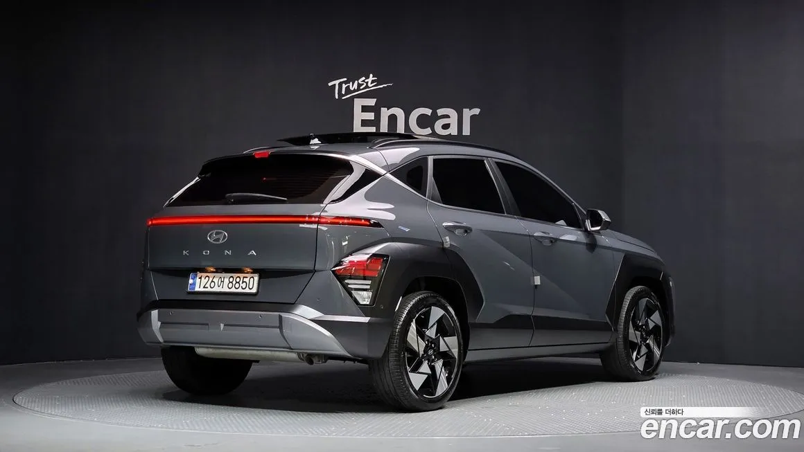 Hyundai Kona — фото 2
