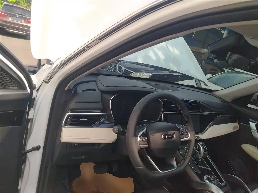 Geely Boyue 2022 из CN, фото 10