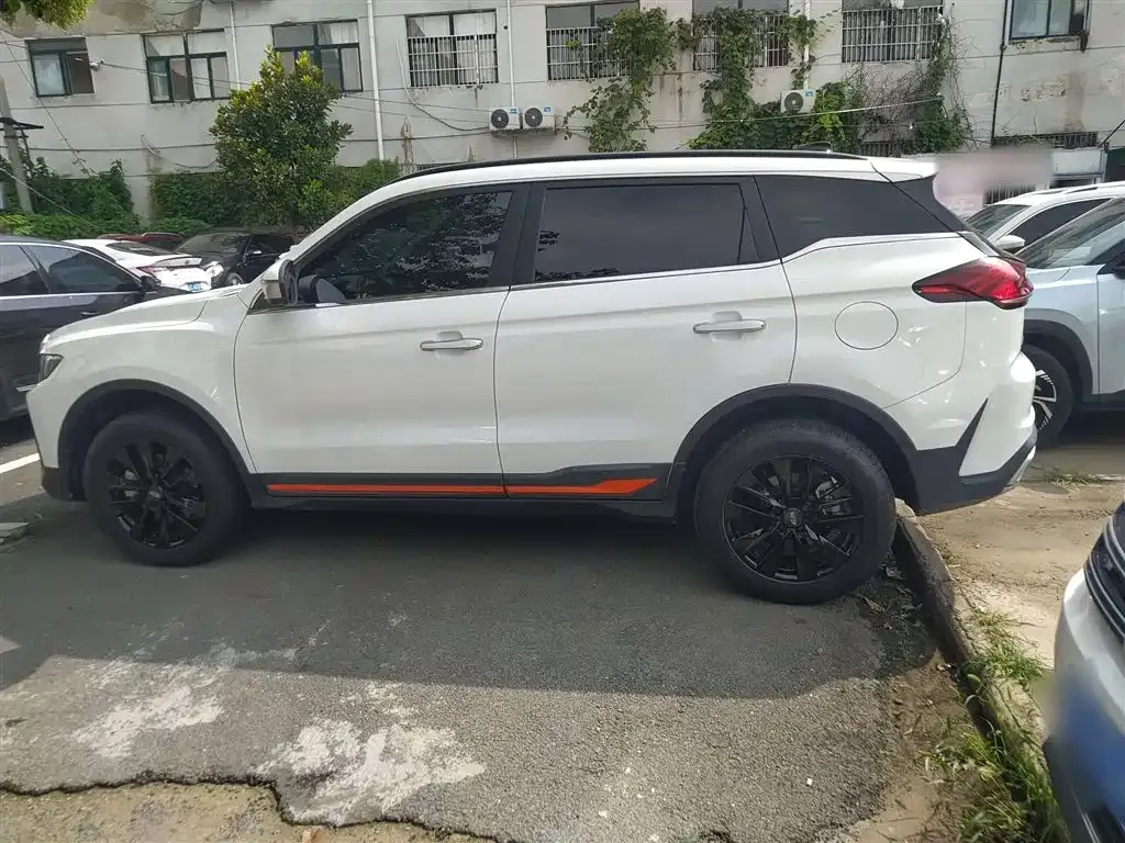 Geely Boyue 2022 из CN, фото 5