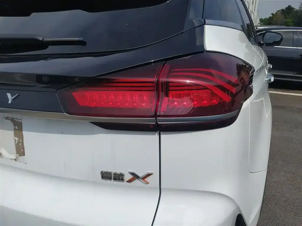 Geely Boyue 2022 из CN, фото 8