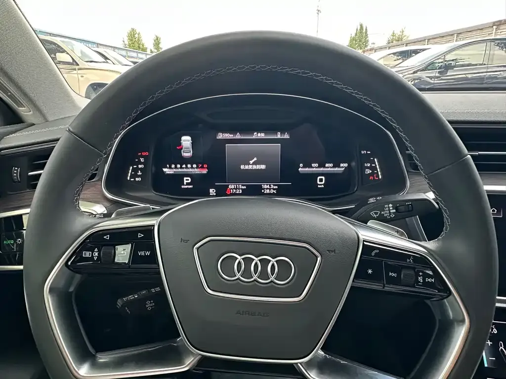 Audi A7L 2022 из CN, фото 8