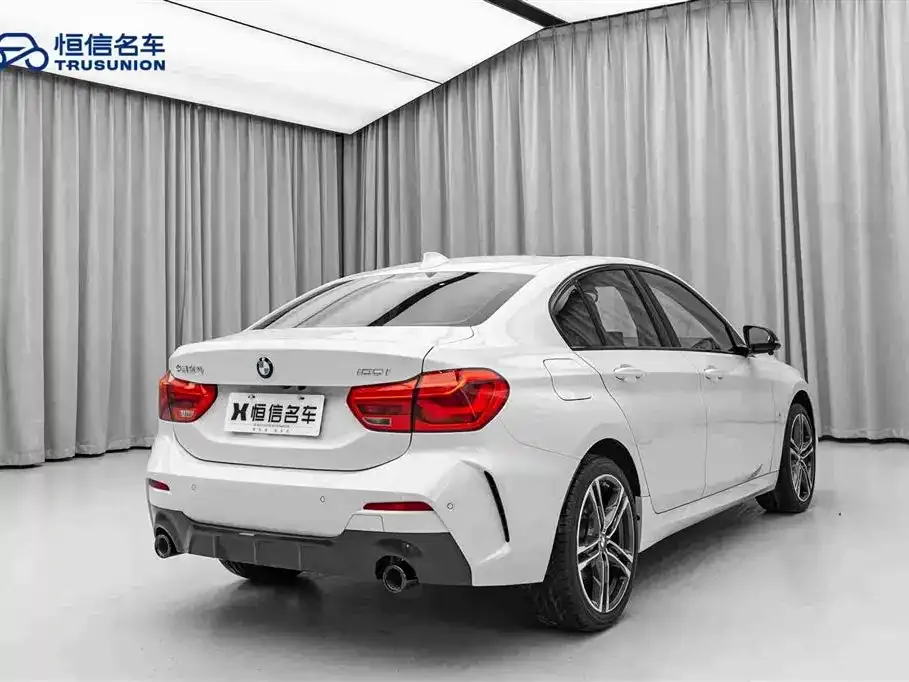 BMW 1 Series 2021 из CN, фото 5