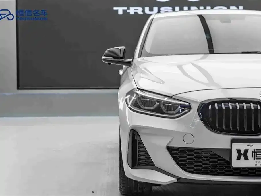 BMW 1 Series 2021 из CN, фото 8