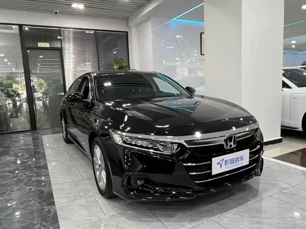 Honda Accord — фото 2