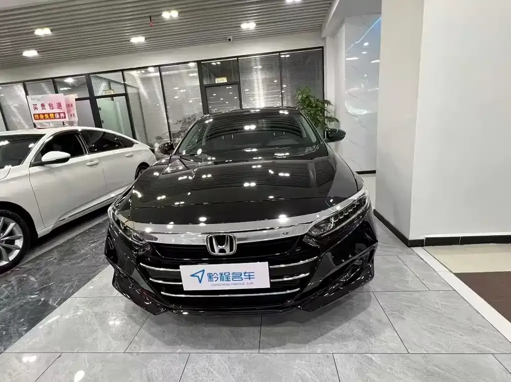 Honda Accord — фото 3