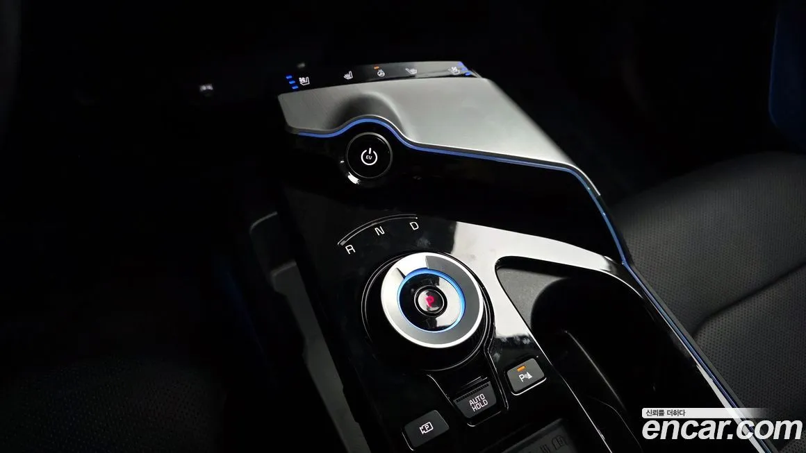 Kia EV6 — фото 9