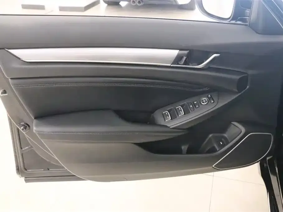 Honda Accord 2021 из CN, фото 10