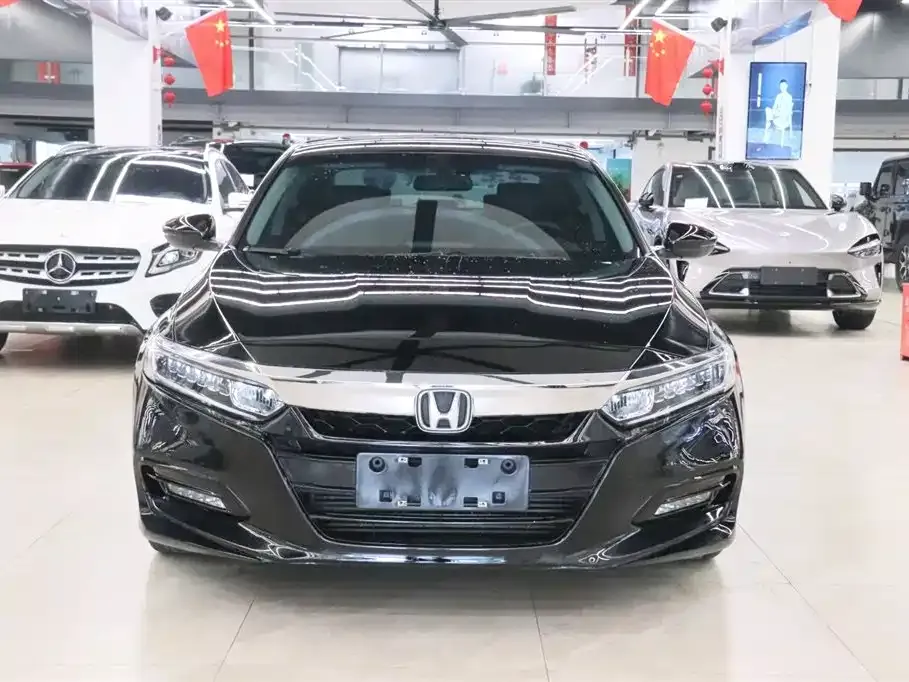 Honda Accord 2021 из CN, фото 2