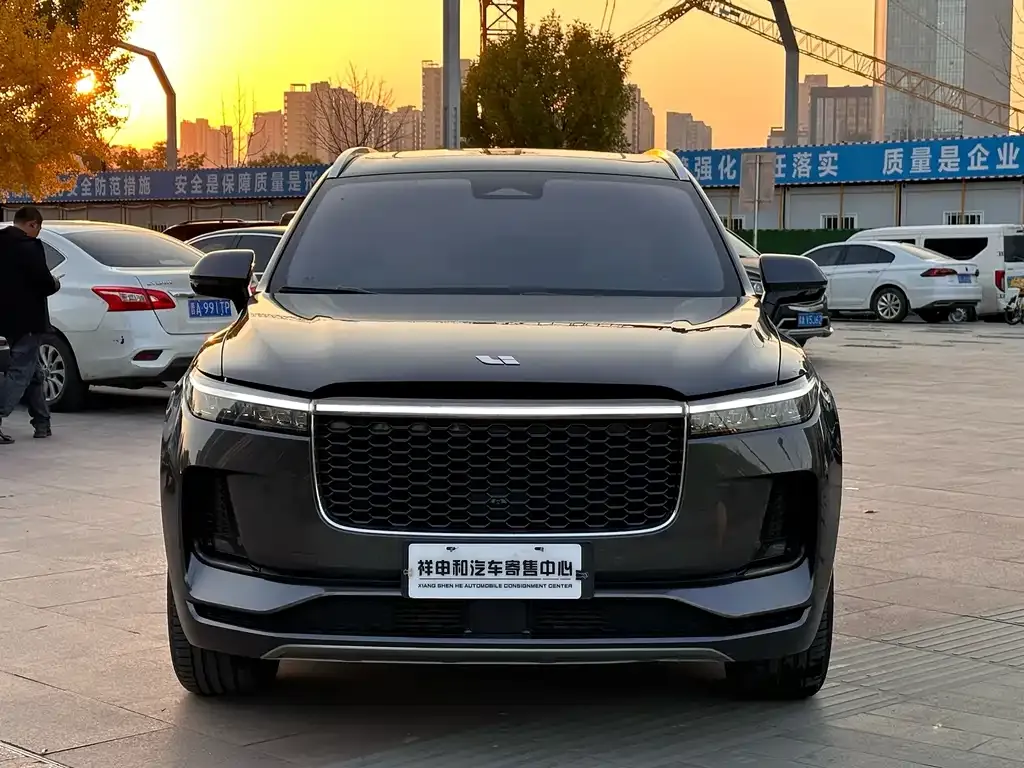 Li Auto ONE 2022 из CN, фото 2