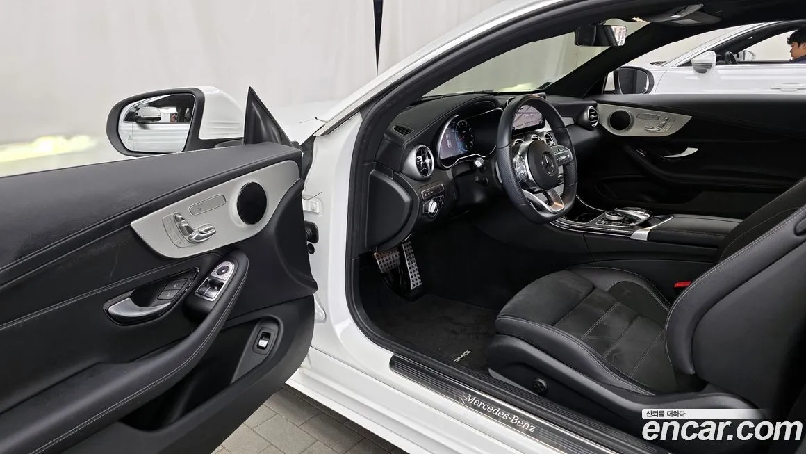 Mercedes-Benz C-Class 2023 из KR, фото 10