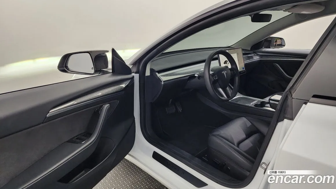 Tesla Model 3 2022 из KR, фото 10