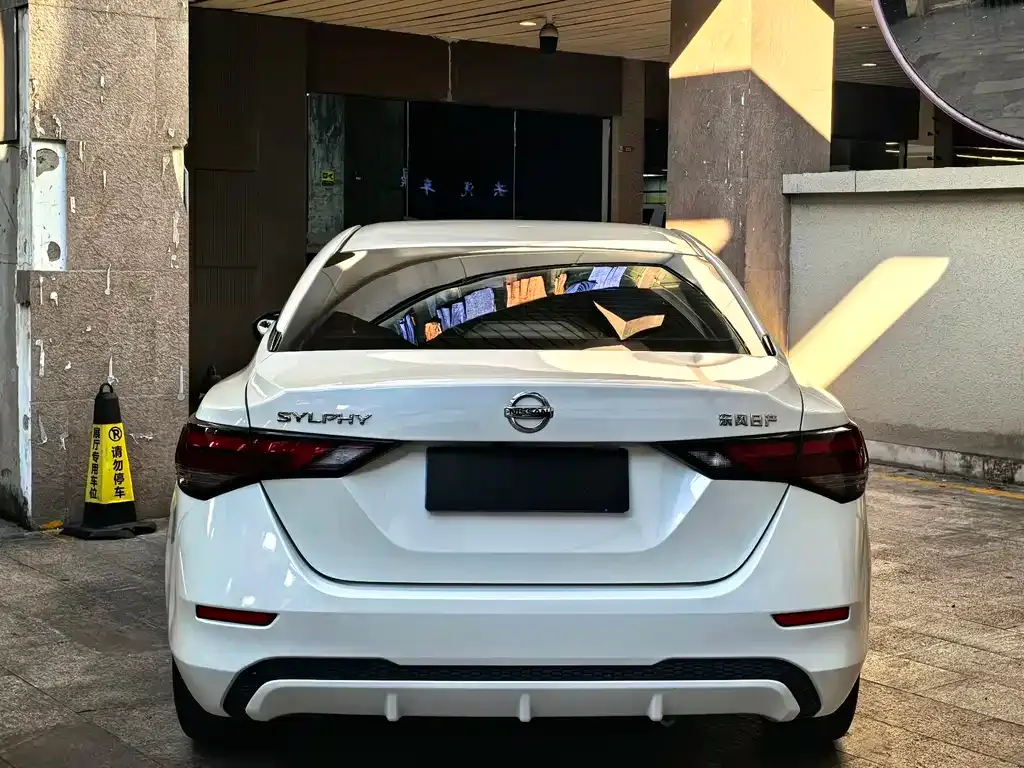 Nissan Sylphy 2021 из CN, фото 4