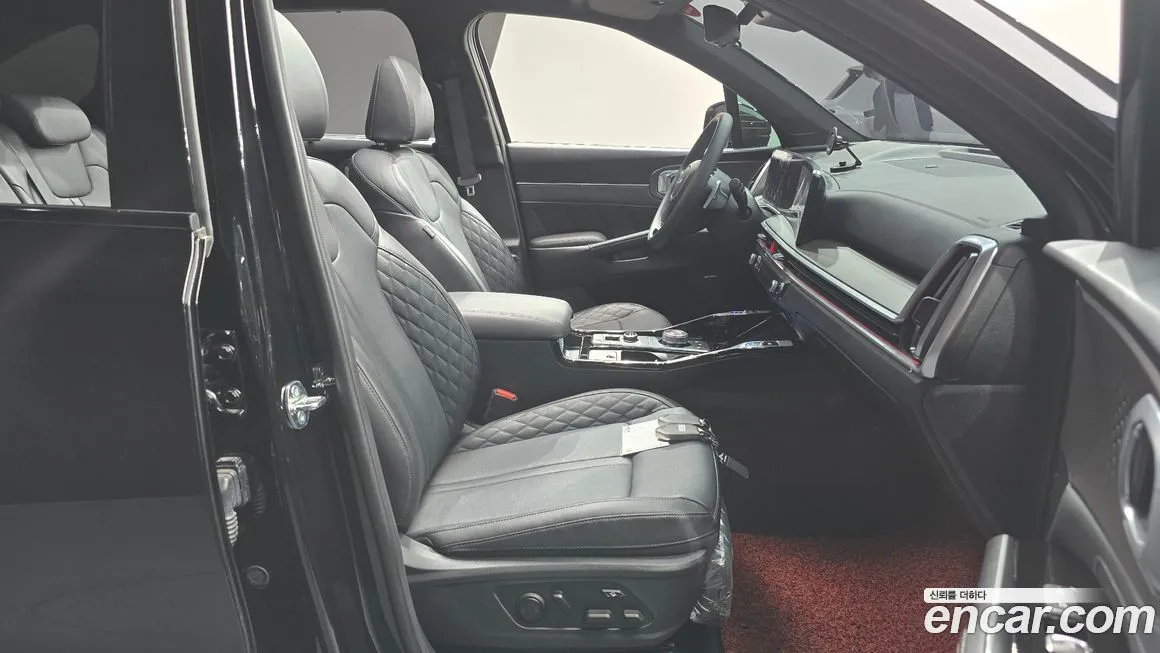 Kia Sorento — фото 10