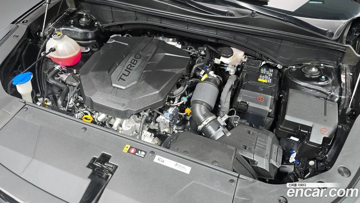 Kia Sorento — фото 6