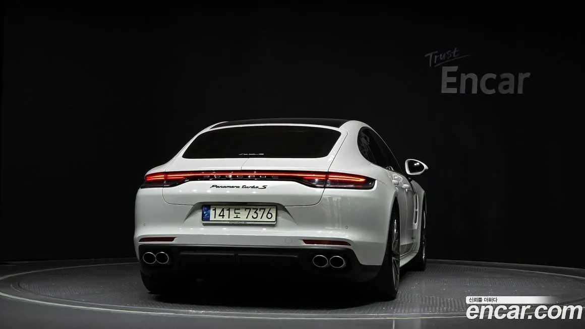 Porsche Panamera 2021 из KR, фото 4