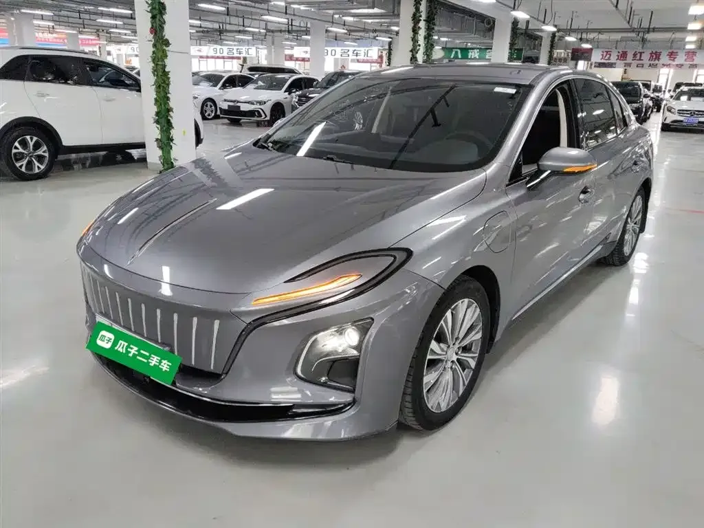 Hongqi E-QM5 2024 из CN, фото 1