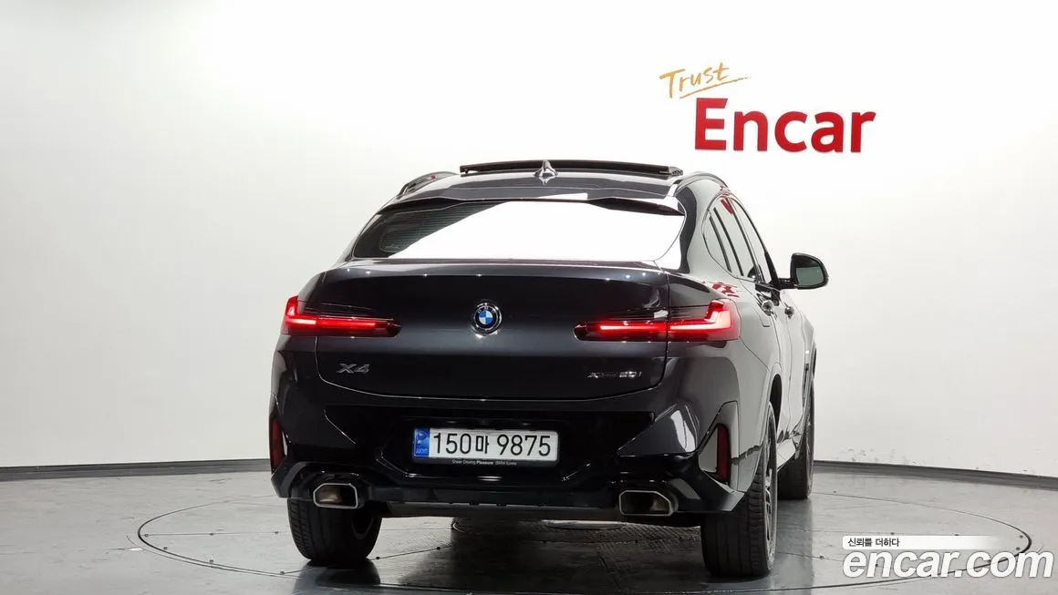 BMW X4 2023 из KR, фото 4