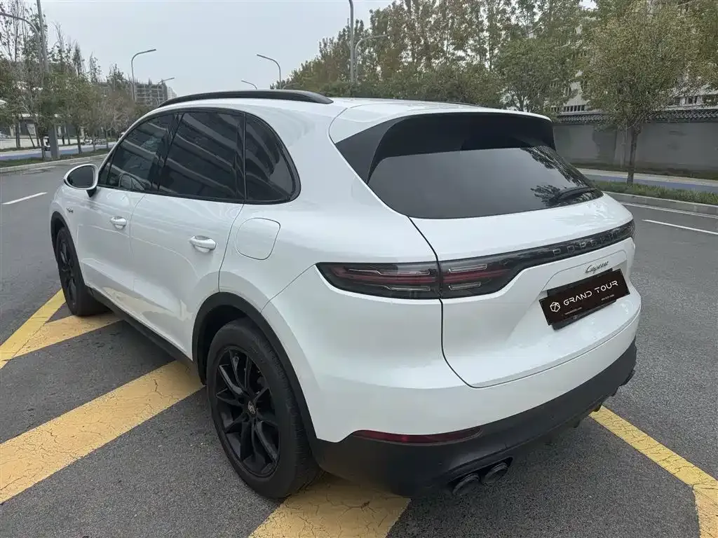 Porsche Cayenne Hybrid 2022 из CN, фото 10