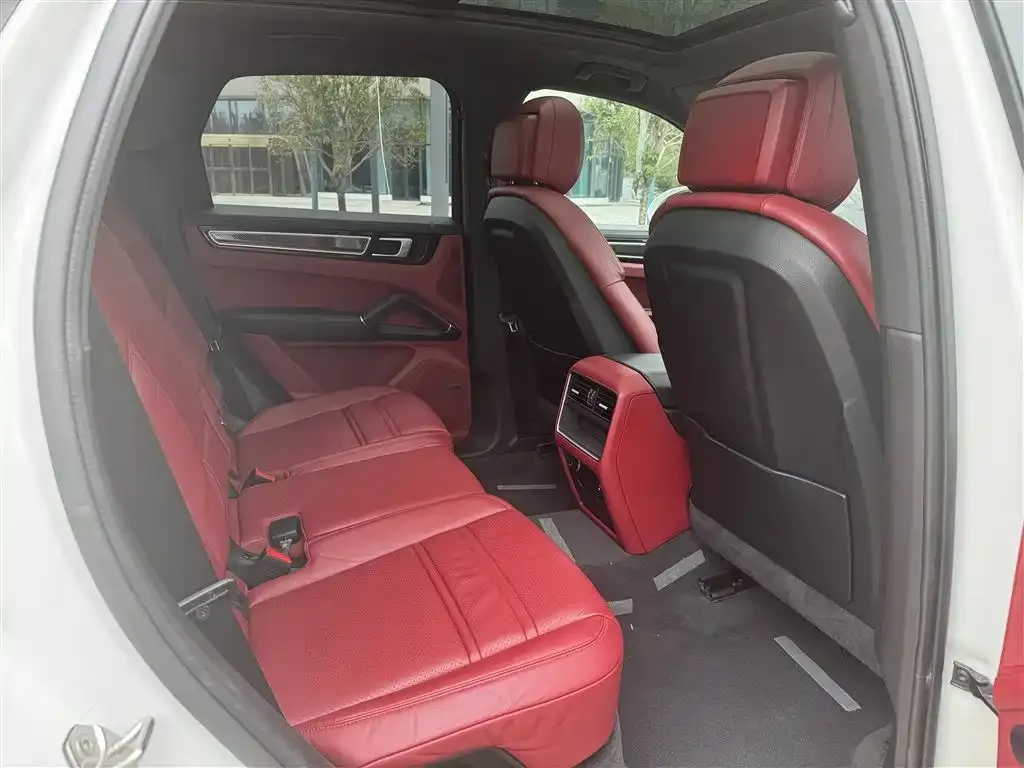 Porsche Cayenne Hybrid 2022 из CN, фото 7