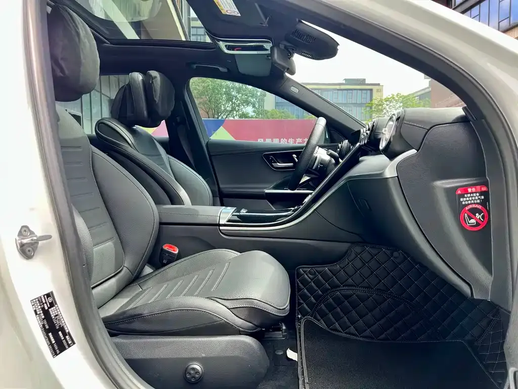 Mercedes-Benz C-Class 2023 из CN, фото 9