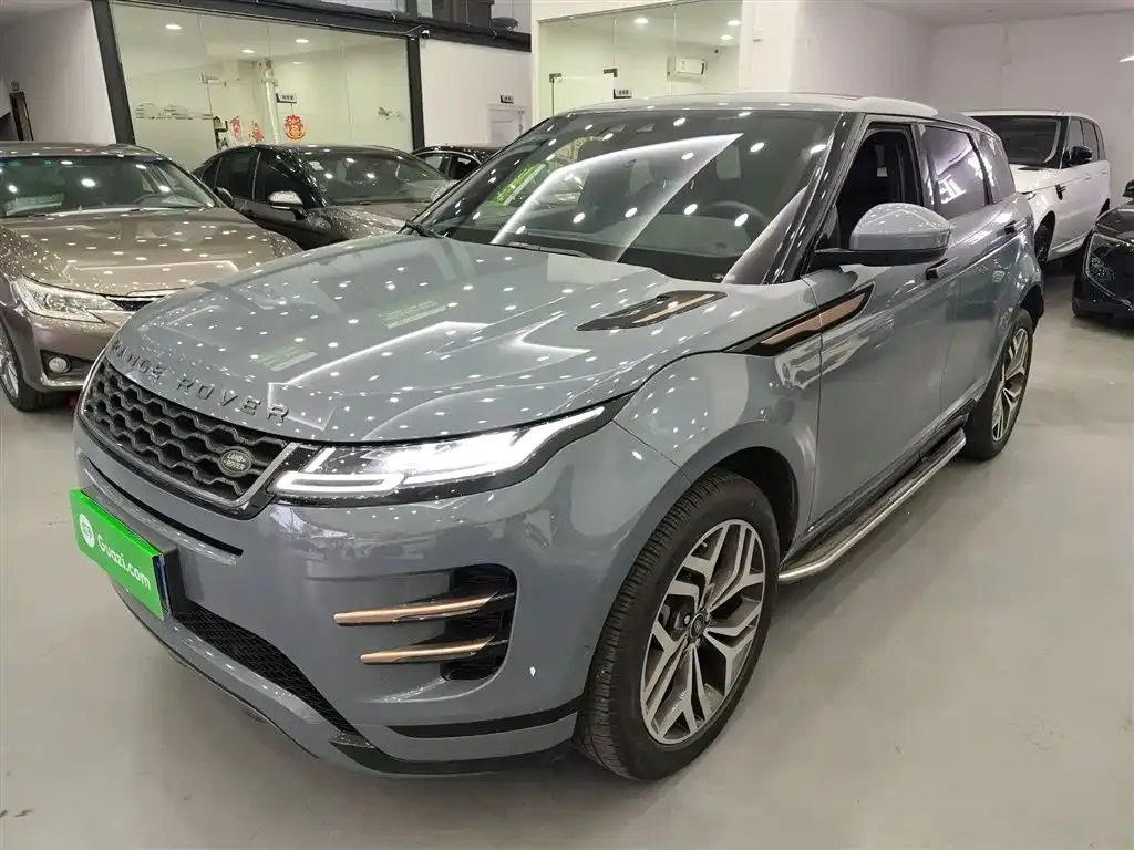 Land Rover Evoque — фото 1
